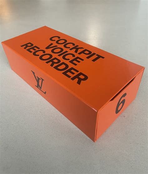 Louis Vuitton × Virgil Abloh Cockpit Voice Recorder AW21 Show 